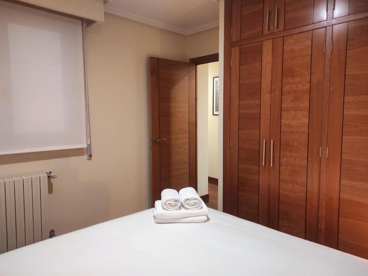 1A. Disfruta De Su Balcon Sobre El Casco Viejo. Apartment Ourense Luaran gambar